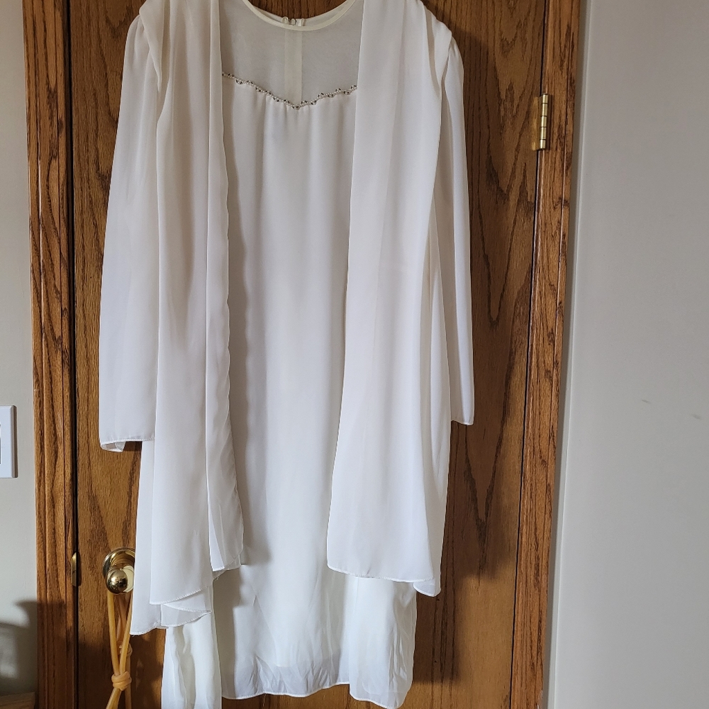 Ivory dress,dress.  Size 22.